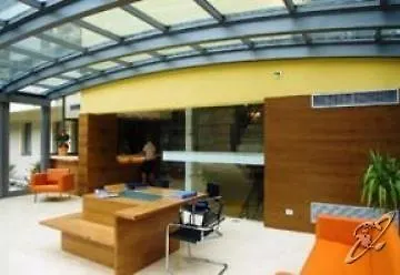 Beach Hotel Du Lac 말세진느