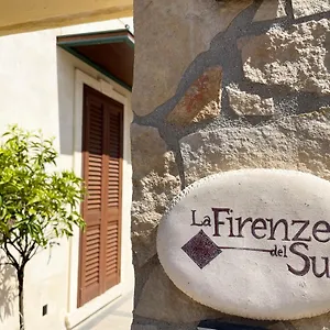 la-firenze-del-sud.lecce-hotels.com/