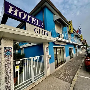 hotel-guidi-mestre.hotelslidodijesolo.com/
