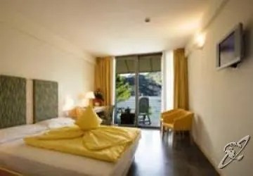 Beach Hotel Du Lac Malcesine
