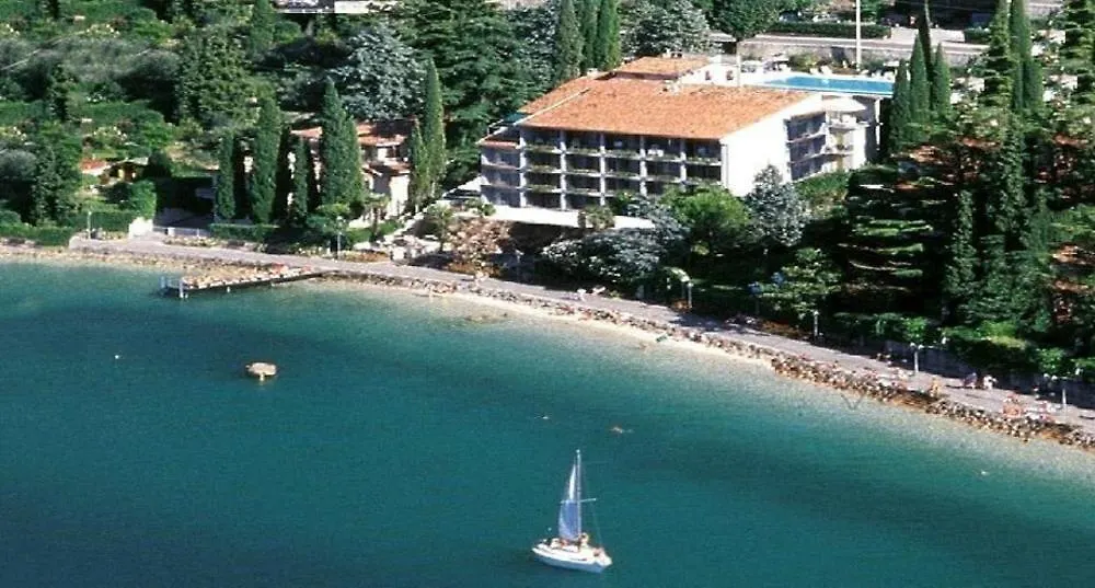Beach Hotel Du Lac Malcesine 4*,